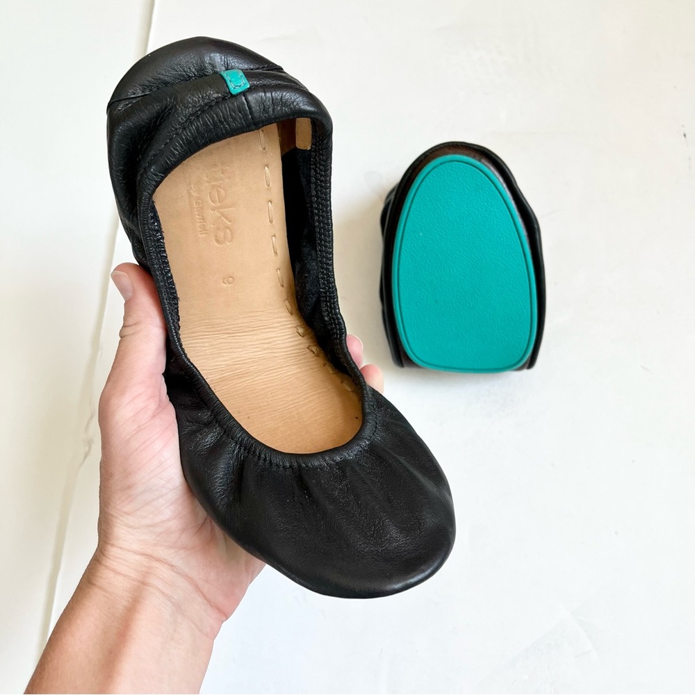 COPY - Tieks black matte ballerina flats Sz 9